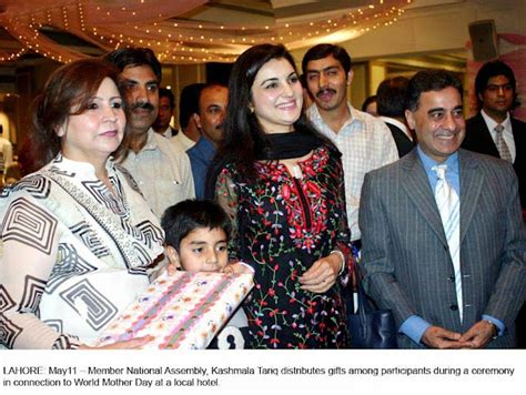 Beautiful Personalities Hot Kashmala Tariq Wallpapers