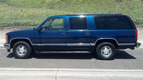 1998 Chevrolet Suburban Pictures Cargurus