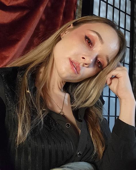 Amy Kay ASMR : r/MoreSexyASMRGirls