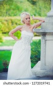 259 Sexy Blonde Princess At A Castle Images Stock Photos Vectors Shutterstock