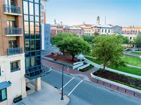 Downtown Savannah, GA, Boutique Hotel | Andaz Savannah, by Hyatt