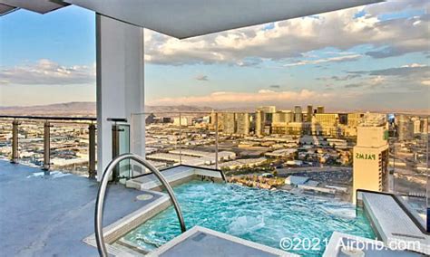 Nevada Hot Tub Suites In Room Jetted Tubs In Las Vegas And More