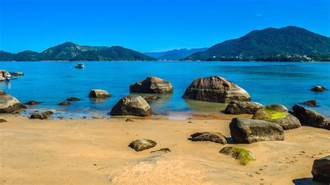 Prainha da Enseada em Ubatuba Guia orientações quem vive UG