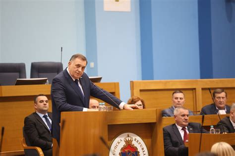 Dodik Postoji Prijedlog Odluke O Odbacivanju Postupka Pred Sudom Bih