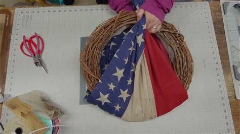 How To Make A Perfectly Patriotic American Flag Wreath Artofit