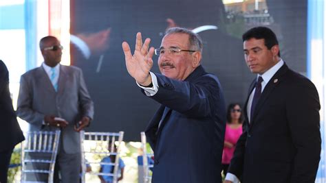 El Presidente Danilo Medina Inaugura Escuelas Y Estancia Infantil En