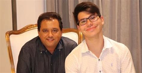 Geraldo Luís tem um filho parecido o Silvio Santos porque sua