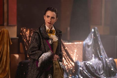 Lily Collins porte Farm une marque de Rio dans le nouvel épisode de