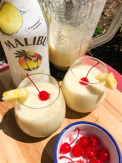 This Boozy Pineapple Whip Tastes Like Summer In A Cup And Im Obsessed Pineapple Whip