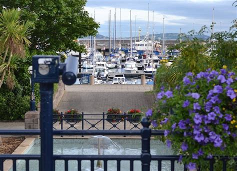 Bangor Seafront Queens Parade Bangor Marina And Eisenhower Pier