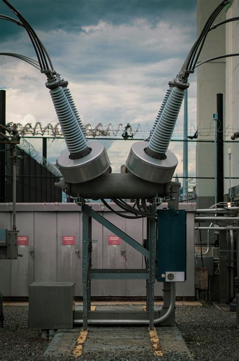 electric transformer      electric