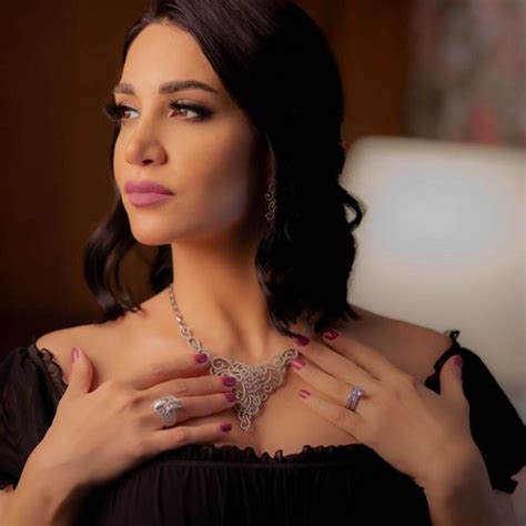 30 Hot Photos Of Diana Haddad 12thBlog