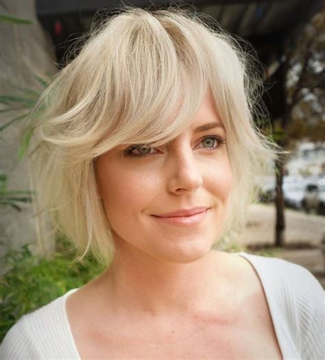 30 Trendiest Shaggy Bob Haircuts