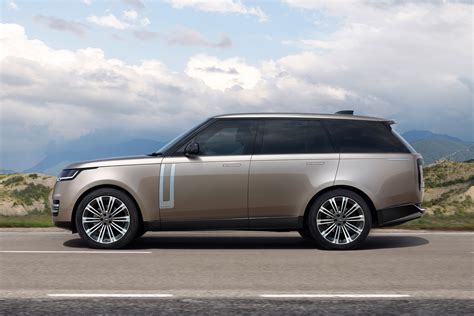 High Resolution Autobiography Range Rover