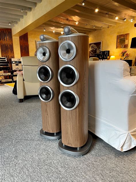 Enceintes B W Bowers Wilkins 804 D4 Walnut hifi Espace Cinéma