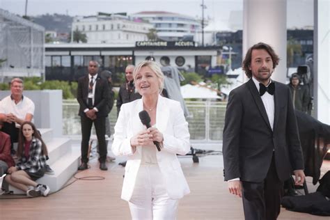 Photo Exclusif Anne Elisabeth Lemoine Bertrand Chameroy Premier