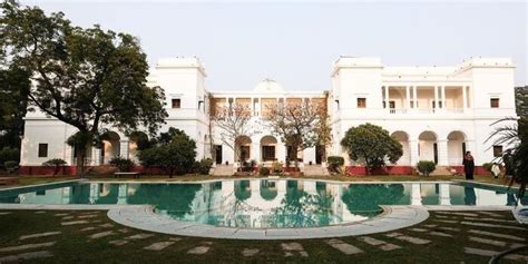 Historical Significance of Pataudi Palace - Tourist Panda