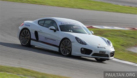 Porsche Driving Experience – belting it all again 2013 Porsche Driving Experience 18 - Paul Tan ...