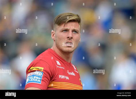 Catalans Dragons Tom Davies Hi Res Stock Photography And Images Alamy