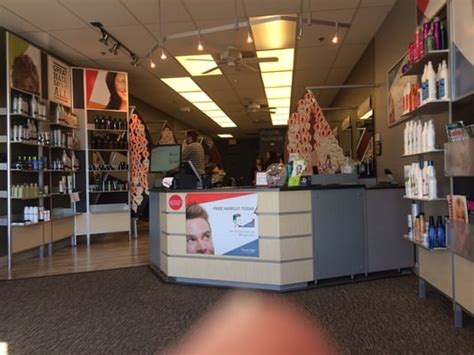 Great Clips Updated January 2025 15 Reviews 1700 Parkway Plaza Dr