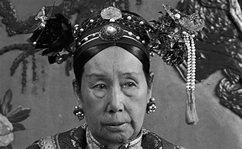 Powerful Portraits Capture Chinas Empress Dowager Wbur