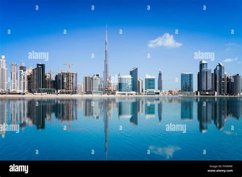 Dubai skyline Fotos und Bildmaterial in hoher Auflösung Alamy