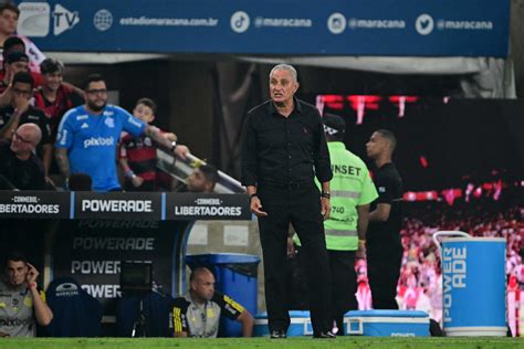 Tite despedido do Flamengo e Filipe Luís assume como interino