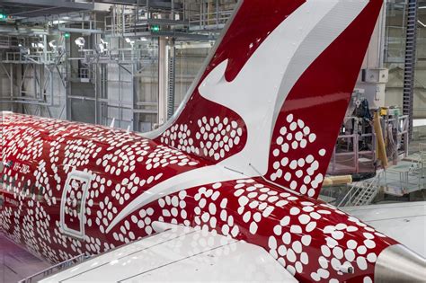 Qantas Unveils Indigenous Livery Dreamliner - Airport Spotting