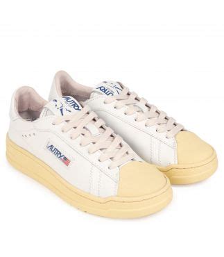 Женские кроссовки W's Medalist Low White/Green американского бренда ...