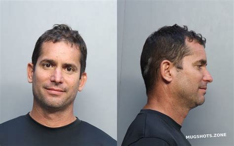 Perez Bryan 10012022 Miami Dade County Mugshots Zone