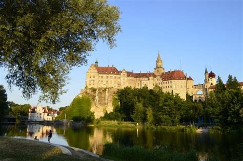 Sigmaringen's main sight: the castle - Sigmaringen (Germany) - Travellerspoint Travel Photography