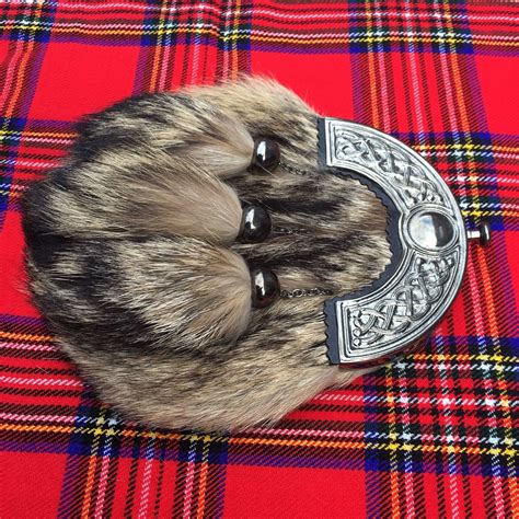 New Scottish Kilt Sporrans Celtic Cantle Antiquefox Fur Kilt Sporran