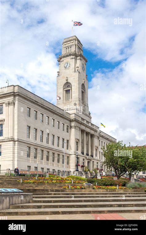 Barnsley Town Hall Church Street Barnsley South Yorkshire England