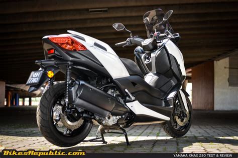 2018 Yamaha XMAX 250 Test & Review - BikesRepublic