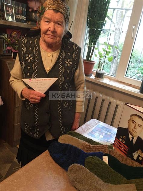 90-летняя бабушка из Краснодара вяжет теплые | Интересный Краснодар