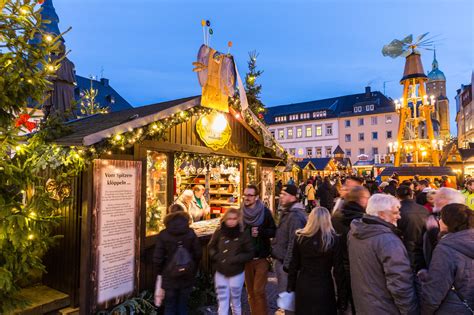 Weihnachtsm Rkte Und Bergparaden Im Erzgebirge