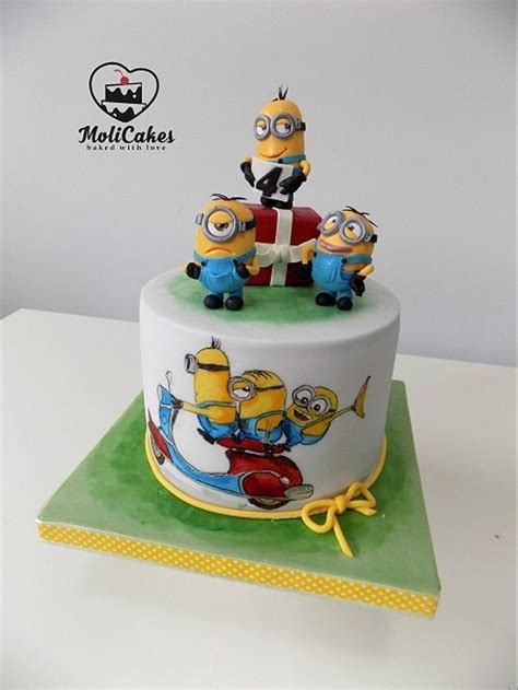 Minions Decorated Cake By Moli Cakes Cakesdecor