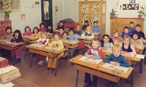 Photo De Classe Cp De 1976 Ecole Pierre Curie Copains Davant