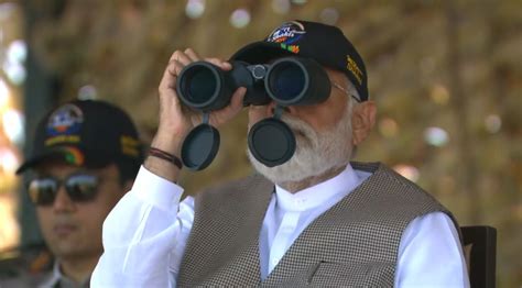 Pm Modi Witnesses Tri Service Exercise Bharat Shakti In Rajasthan S Pokhran