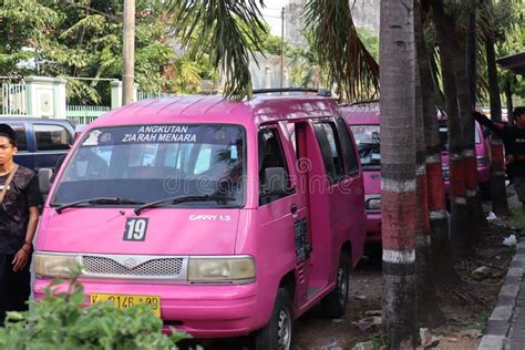 Kudus July 2022 Public Transportation Pink Angkot Dropping Passengers