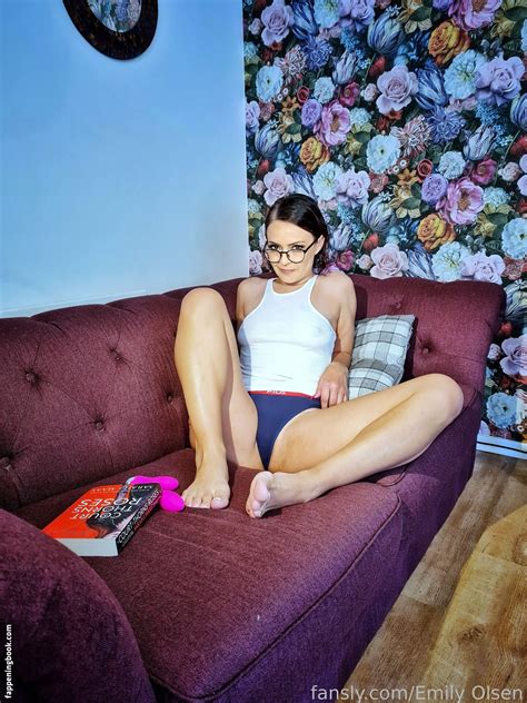 Emilyolsen Nude OnlyFans Leaks Fappening FappeningBook