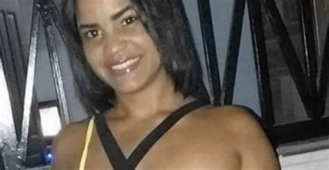 Jovem é morta a tiros e mãe fica ferida após homens invadirem casa