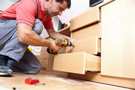 How To Repair Damaged Kitchen Cabinet Doors | Handhills Cabinets