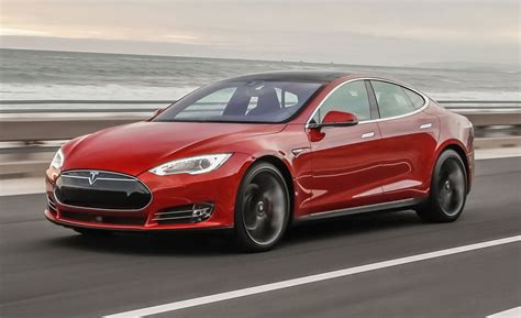 2015 Tesla Model S P85d First Drive Review Car And Driver