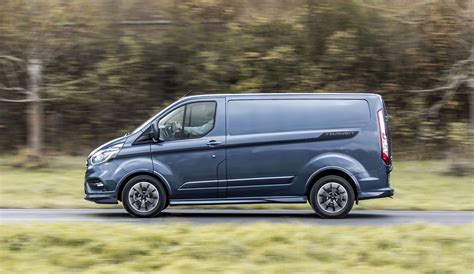 2020 Ford Transit Custom Price And Specs Carexpert