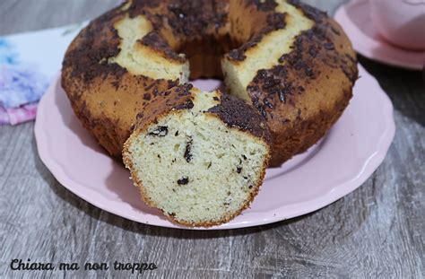 Ciambellone Allo Yogurt Con Scaglie Di Cioccolato Chiara Ma Non Troppo