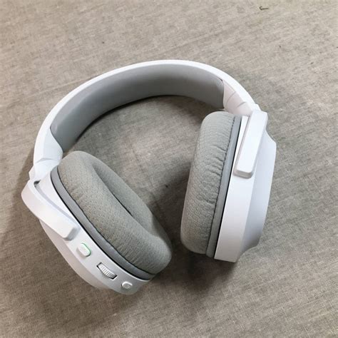 Yahoo Razer Barracuda X Mercury White