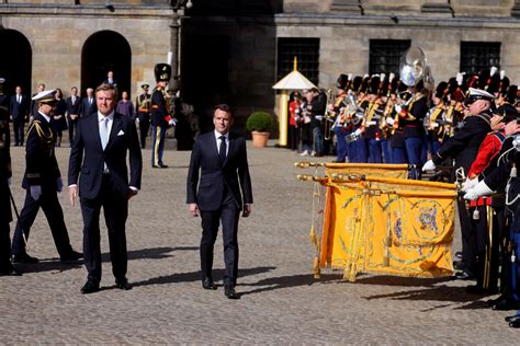 Photo Le président était attendu pour 2 jours Accueil officiel du