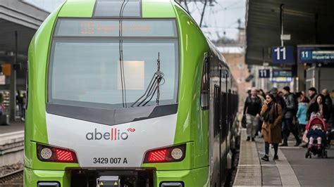 Wuppertal Bahn Sperrung Ist Beendet Z Ge Fahren Wieder