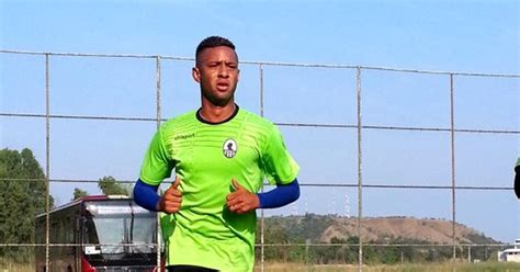 Gabriel Torres Es Oficialmente Nuevo Jugador Del Zamora Panas En El